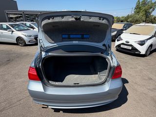 Bmw 316 2010-thumb-11
