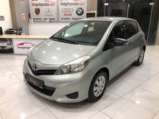 Toyota Yaris 2012-thumb-1