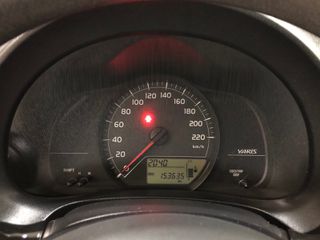 Toyota Yaris 2012-thumb-14