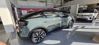Citroen C4 2026 FL Hybrid 145hp Automa c PLUS TECH PACK-ΕΤΟΙΜΟΠΑΡΑΔΟΤΟ-thumb-3