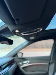 Audi SQ8 e-tron 2020 SQ8-thumb-7