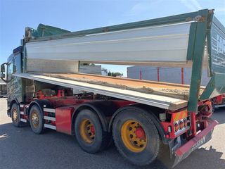 Ανατροπή Volvo 2020 FH 540 8Χ4 ΜΕ ΤΕΜΠΈΛΗ ΔΙΑΦΟΡΙΚΌ-thumb-6