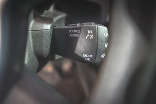 Dacia Duster 2022 1.0 TCe 100 LPG 4x2-thumb-24