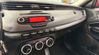 Alfa Romeo Giulietta 2014 1.6 JTDM 16V-thumb-19