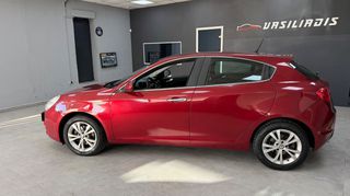 Alfa Romeo Giulietta 2014 1.6 JTDM 16V-thumb-6