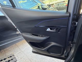 Peugeot 2008 2020-thumb-29