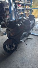 Suzuki Burgman 650 2005-thumb-11