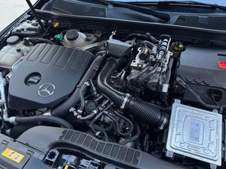 Mercedes-Benz CLA 250 2023 E 8G-DCT-thumb-38
