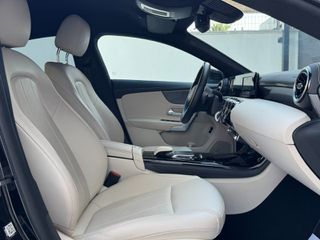 Mercedes-Benz CLA 250 2023 E 8G-DCT-thumb-12