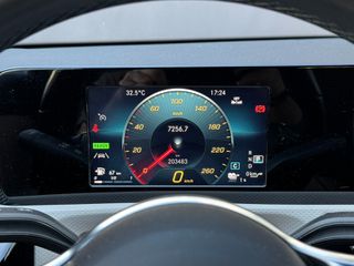 Mercedes-Benz CLA 250 2023 E 8G-DCT-thumb-17