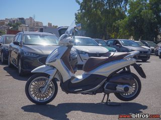 Piaggio Beverly 300i 2011 e-thumb-3