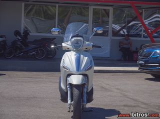 Piaggio Beverly 300i 2011 e-thumb-8