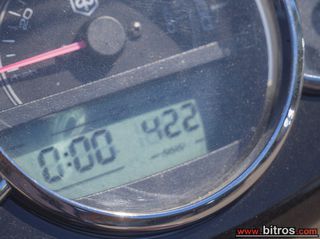 Piaggio Beverly 300i 2011 e-thumb-15