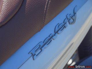 Piaggio Beverly 300i 2011 e-thumb-16