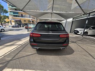 Mercedes-Benz E 220 2023 d Avantgarde | LED | Navi | Camera |-thumb-4