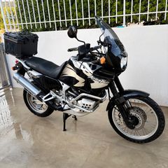 Honda Africa Twin XRV 750 2001