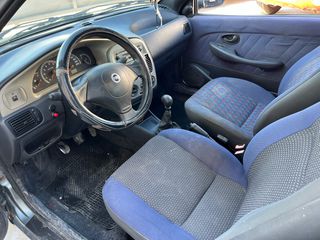 Fiat Strada 2004-thumb-8