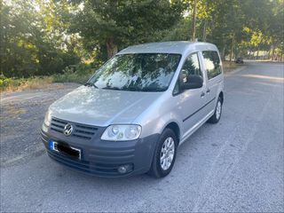 Volkswagen Caddy 2010