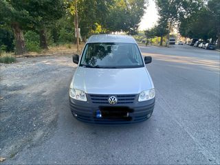 Volkswagen Caddy 2010-thumb-14