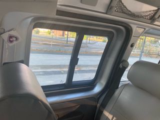 Volkswagen Caddy 2010-thumb-19