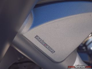 Piaggio Beverly 350 2018-thumb-11