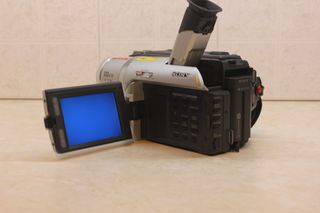 SONY DCR-TRV 520E-thumb-9