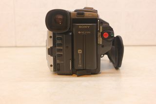 SONY DCR-TRV 520E-thumb-16