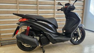 Piaggio Medley 150 2024-thumb-9