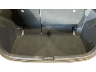 Toyota Yaris 2024 ACTIVE PLUS-thumb-12