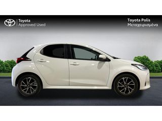 Toyota Yaris 2024 ACTIVE PLUS-thumb-5
