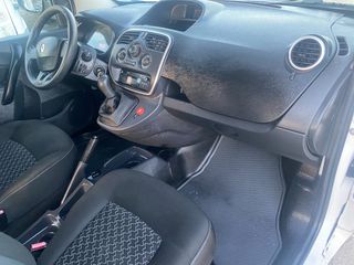 Κλούβα Renault 2017 KANGOO 1.5 EYRO 6 A/C CAR PASS-thumb-11
