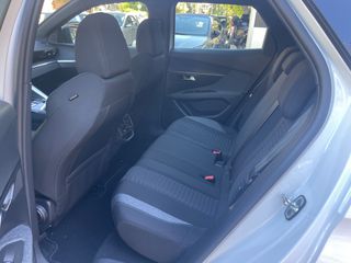 Peugeot 3008 2023-thumb-14