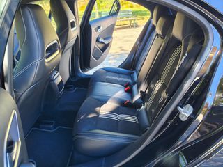 Mercedes-Benz A 180 2017 AMG EDITION-thumb-35