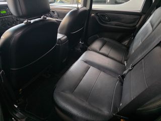 Ford Maverick 2005-thumb-4