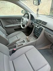 Audi A4 2000-thumb-15