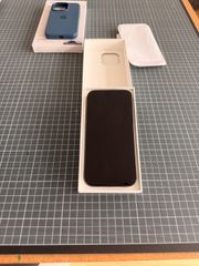Apple iPhone 15 Pro (8GB/512GB) Black Titanium-thumb-3