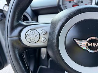 Mini Cooper S 2010 MINI COOPER S 50 CAMDEN GR!-thumb-25