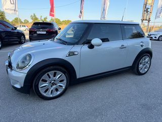Mini Cooper S 2010 MINI COOPER S 50 CAMDEN GR!-thumb-8