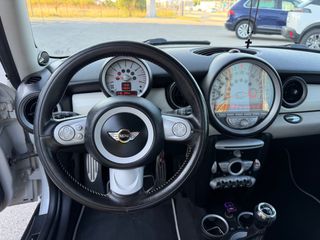 Mini Cooper S 2010 MINI COOPER S 50 CAMDEN GR!-thumb-23