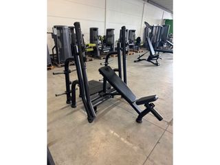 ATRIX MAGNUM Black Series – Olympic Incline Bench – Επαγγελματικός Πάγκος