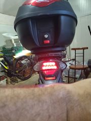 UM Flash 125 LΖ 2025-thumb-3