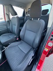 Toyota Yaris 2017-thumb-6