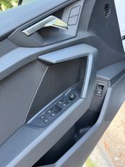 Audi A3 2021 S line 40tfsi e plug in hybrid-thumb-6