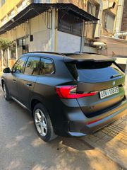 Bmw X1 2023 XDRIVE25E SPORT LINE STEPTRONIC-thumb-2