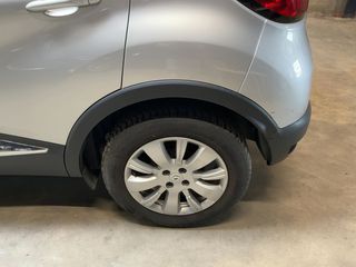 Renault Captur 2015 1.5 dCi 90 - Expression - Μοναδικό Ανοικτόχρωμο Σαλόνι!-thumb-8