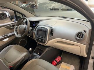 Renault Captur 2015 1.5 dCi 90 - Expression - Μοναδικό Ανοικτόχρωμο Σαλόνι!-thumb-3