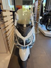Sym GTS 300i EVO 2011-thumb-2