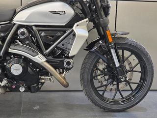Ducati Scrambler 2024 Icon-thumb-22