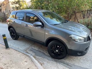 Nissan Qashqai 2011-thumb-3