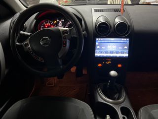Nissan Qashqai 2011-thumb-4